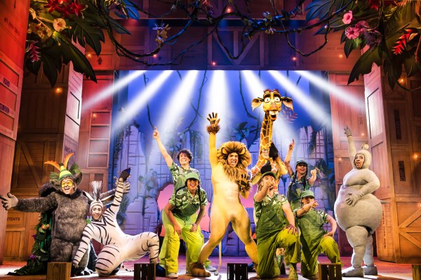 The Theatre Twittic Reviews - Madagascar UK Tour at the Wolverhampton Grand_Scott Rylander-3500-065B